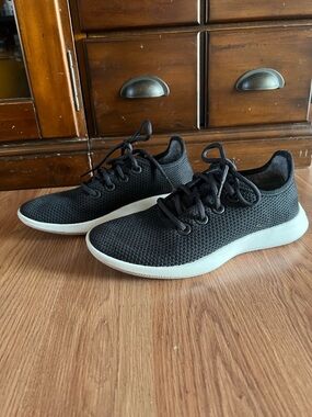 allbirds Men's Black Knit Sneakers with White Sole